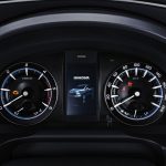 Innova Zenix